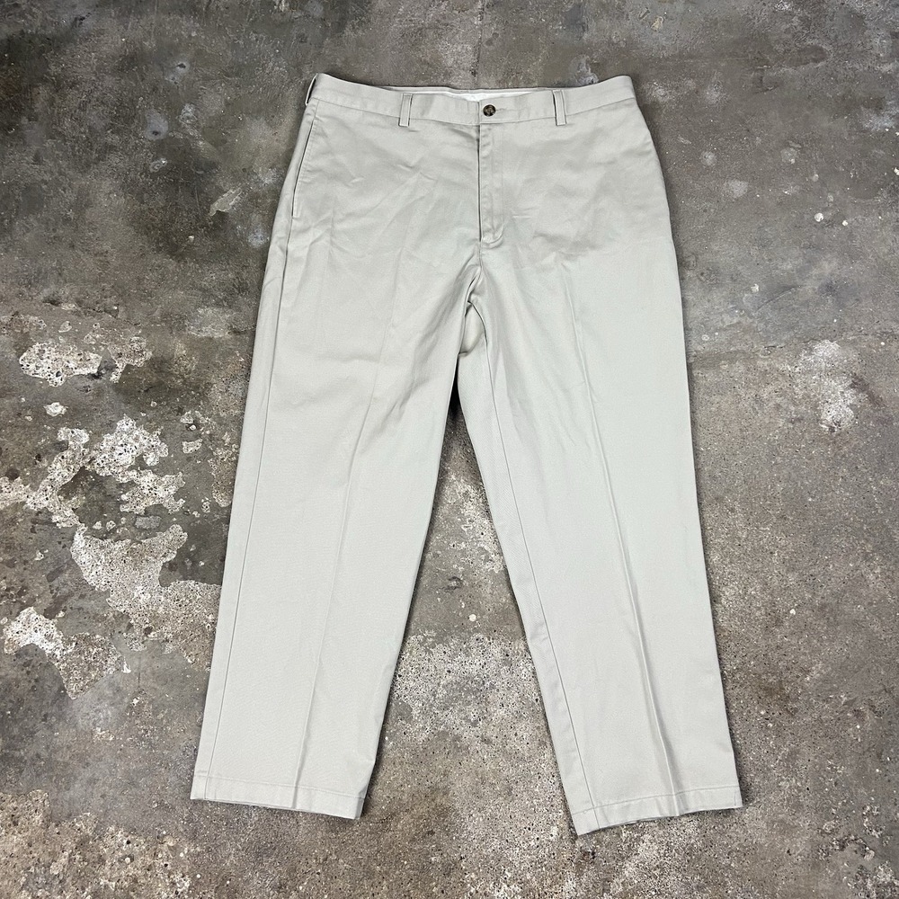 Vintage L.L. Bean Chino‎ Pants Size 38x30 Beige Pleated Straight Fit Casual
